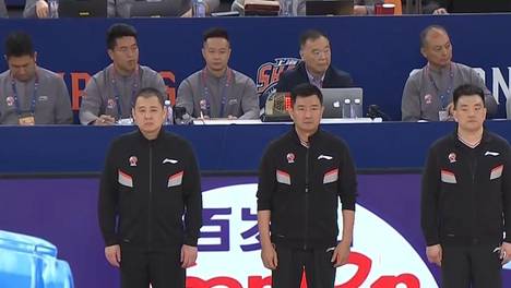 邱彪赛后暴怒，暗指球员脸都不要了，山东高速男篮大败拜谁所赐。