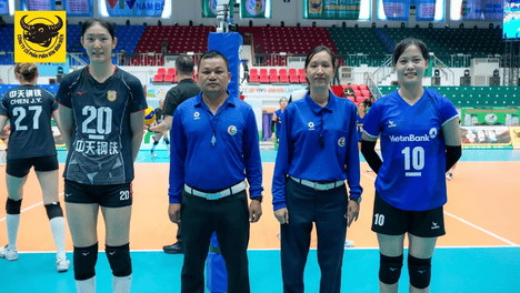 三连胜头名晋级！江苏女排3-0轻取越南工行，青年军练兵成果显著