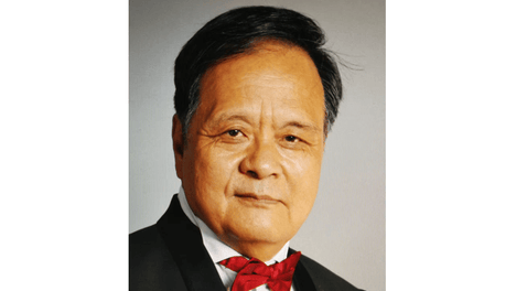 琴键上的拓荒者：沈乃凡的艺术人生与钢琴哲学