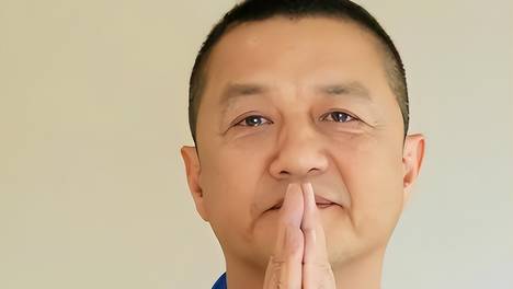 李亚鹏向胡心瑶捐9万9不到24小时，令人恶心的事发生，还不止一件