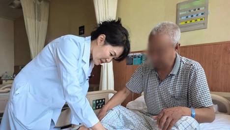 清华长庚足踝痛专病门诊解患者十五年顽固性足痛