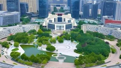 存量诉讼案件拖累，济高发展上半年业绩预亏5400万