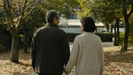 40岁后，这个体重是“长寿黄金点”，很多人没达标