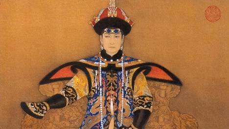 隆裕太后生活富裕，又没有疾病，为何在清帝退位第二年就离世了？