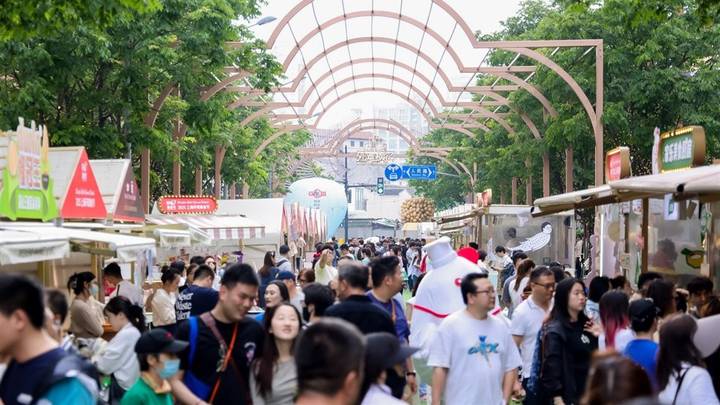 5大洲20国美食香飘外滩，你去吃过环球美食节吗？