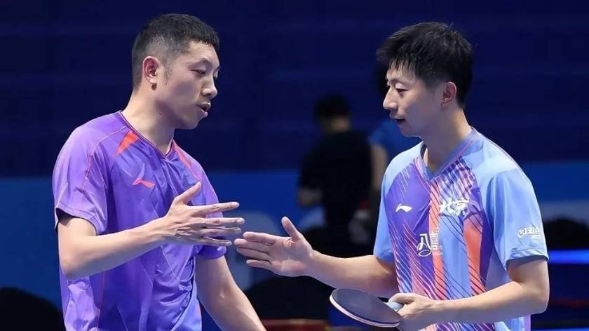 恶战5局！马龙/许昕3-2险胜晋级4强，提前锁定全锦赛奖牌