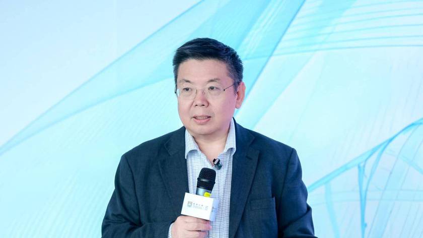 王拥军院士：新技术来了不要躲，医学院应尽早开设人工智能课程