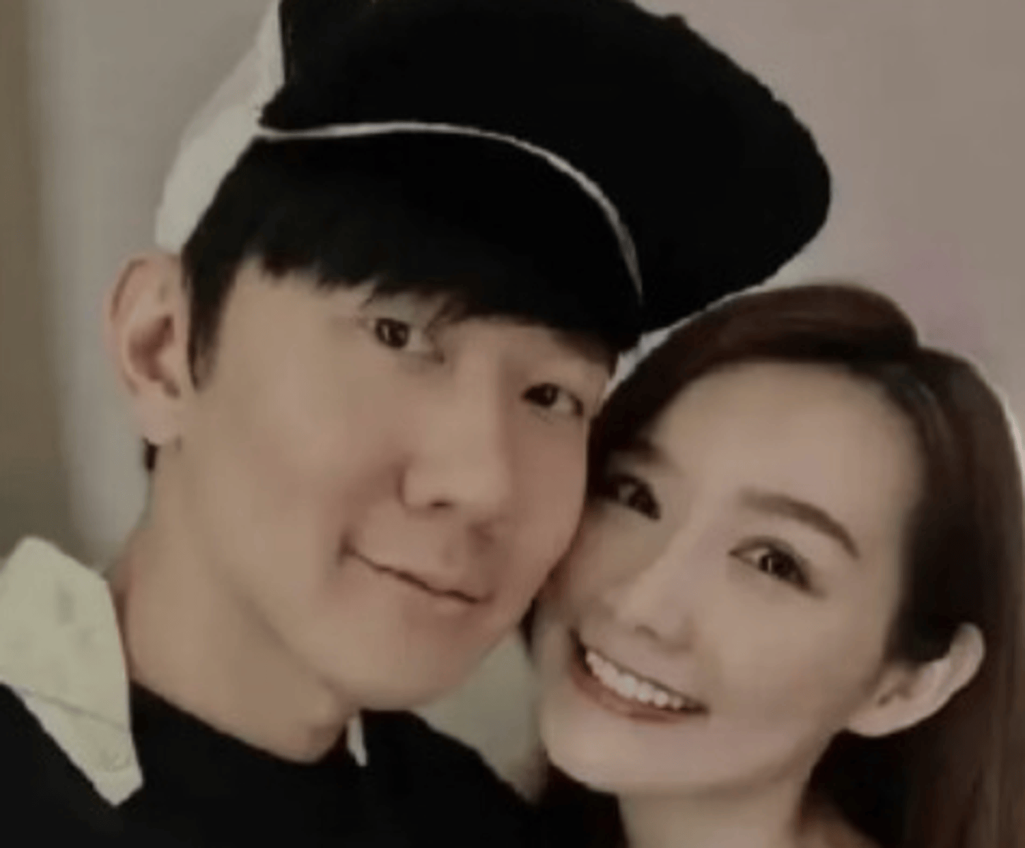 林俊杰与前女友大量合照疑曝光-第4张图片-旧杳电影网