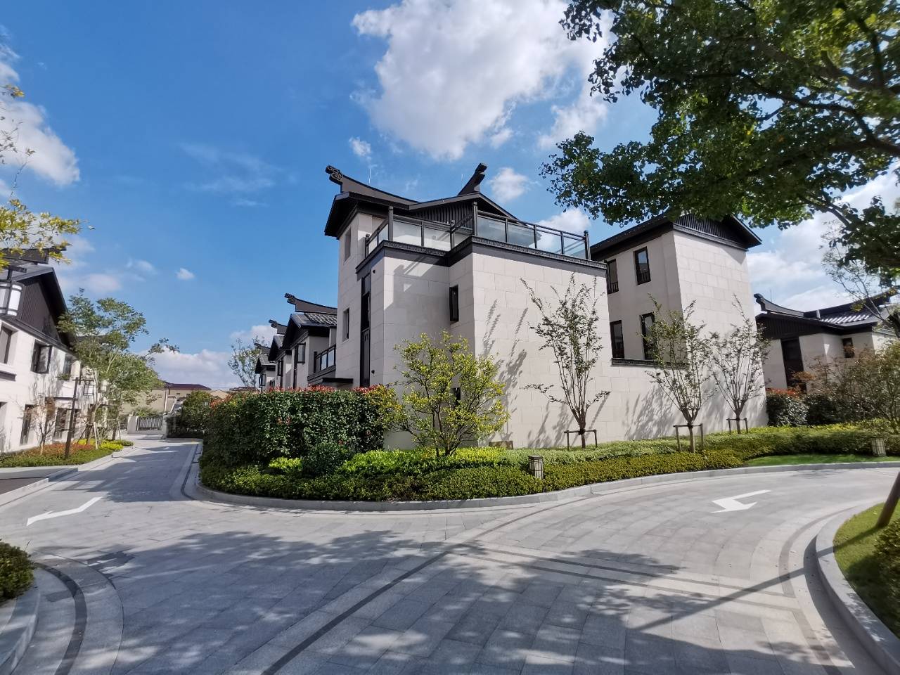 上海奉贤区原筑江南售楼部电话|价格详情|实时更新|售楼处地址|在售