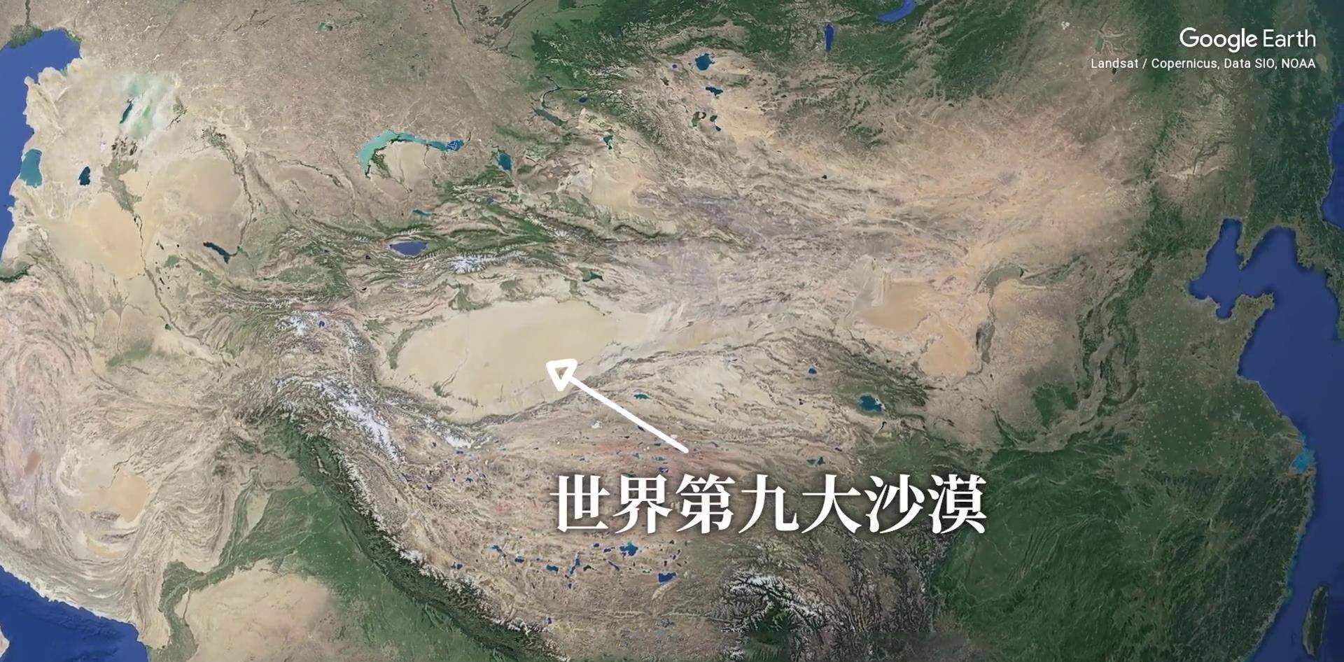 衛星拍到新疆奇怪基地,1萬年前的壁畫為巨石建築做了佐證?