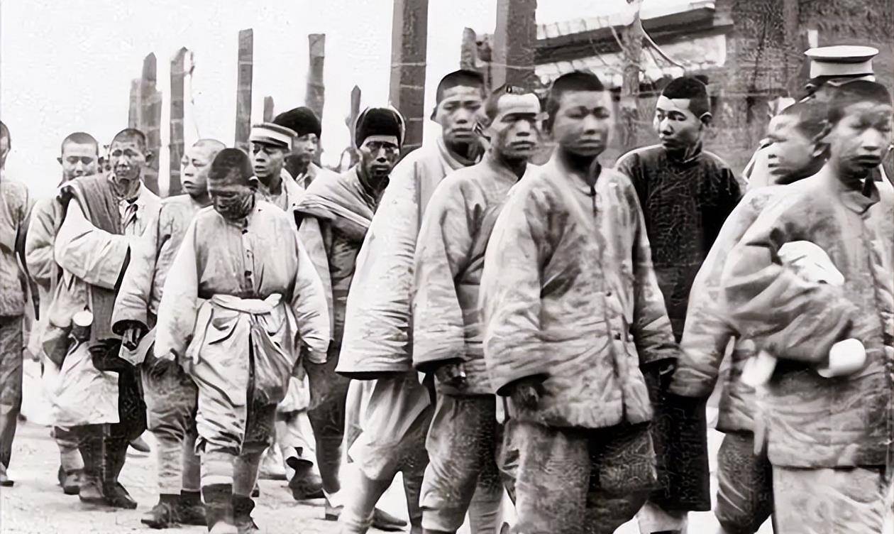 大陆寻亲,谁料在老家见一88岁老人,身份惹人落泪_庹长发_易祥_国民党