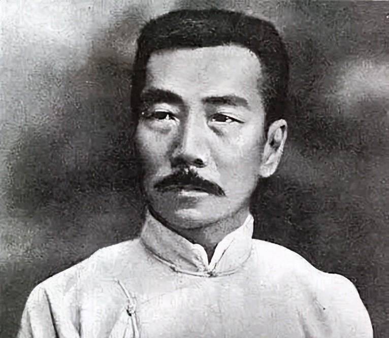 晚清名医大胆猜测百年后的中国,鲁迅斥其胡说八道,如今一一应验_陆士
