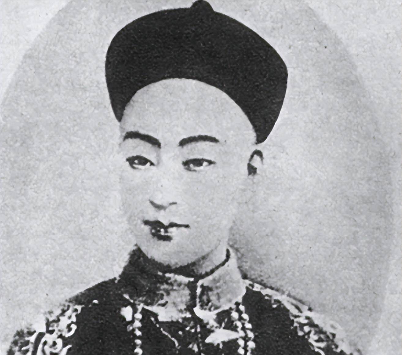 光绪帝临死前:20个太监监视,得知下一任皇帝是溥仪,留下2句话_慈禧_儿