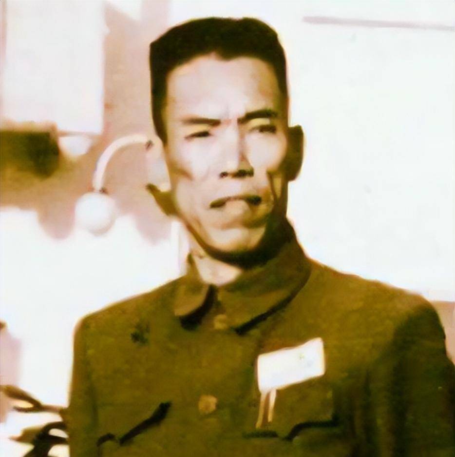 1985年梁兴初因病去世,妻子任桂兰提出唯一请求,中央批示:同意_时候