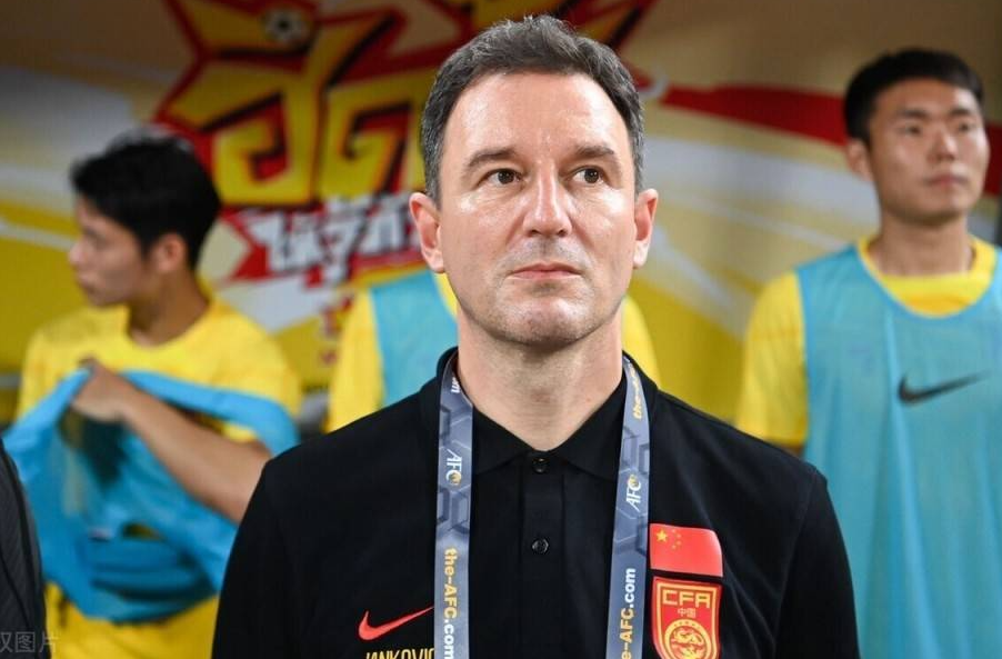 米卢谈中国足球现状:国家队需优秀教练_困境_球迷_主帅