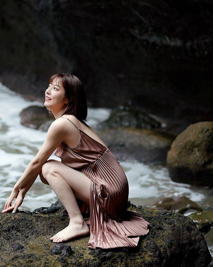 日本女演员杉本有美不仅演技爆表,舞台上的表现让你心跳加速!