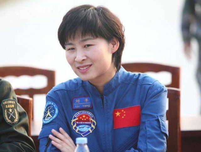 美女航天员刘洋,回地球后人间蒸发,杳无音信,她干嘛去了?