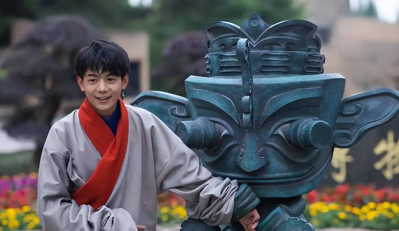 丁真_理塘县_胡波