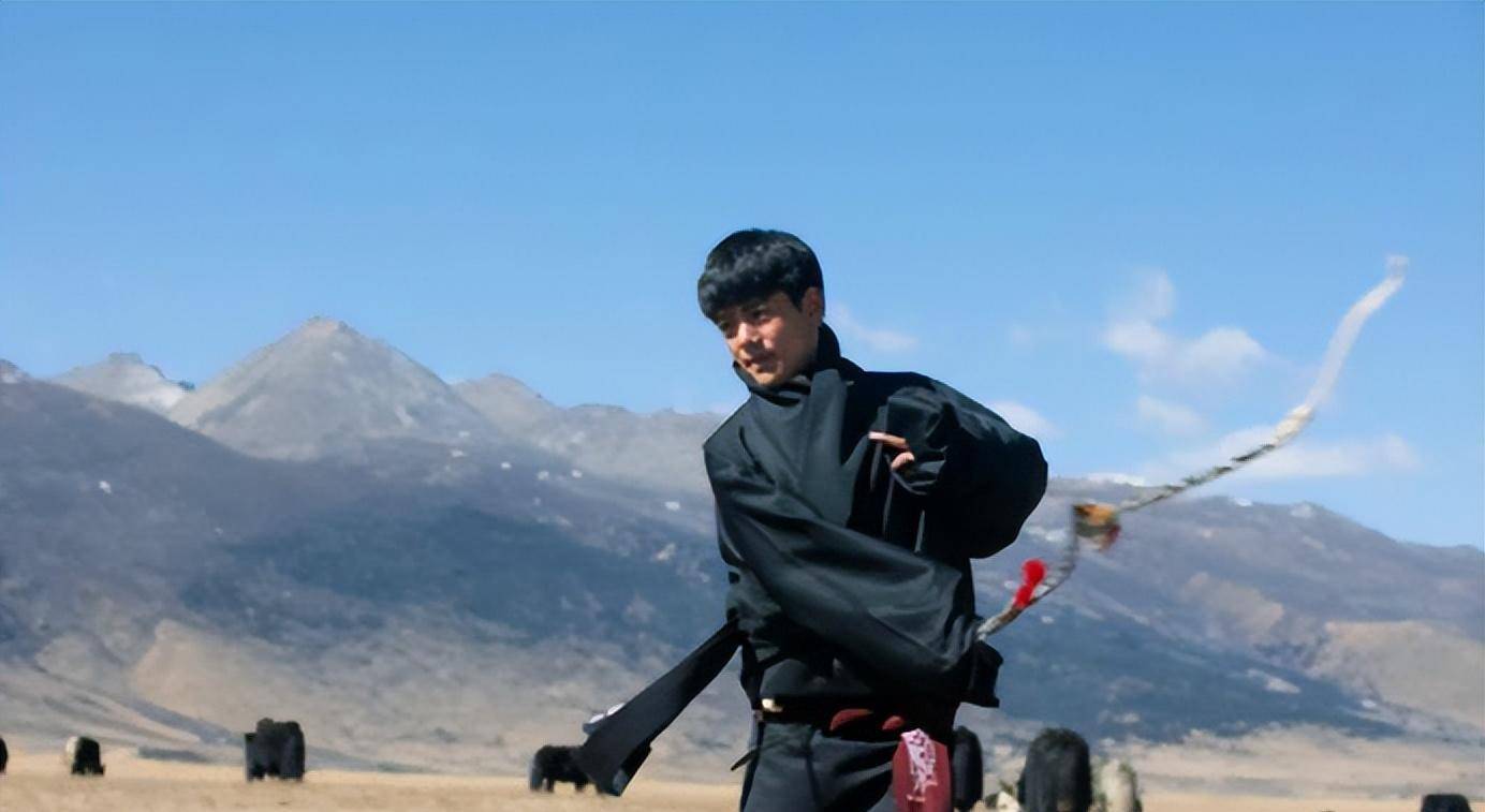 丁真_理塘县_胡波