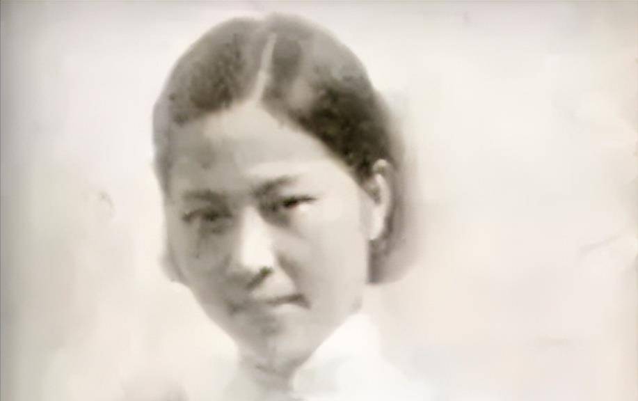 高青子:在沈从文与张兆和婚姻中耗费8年青春,结局并非全身而退_爱情