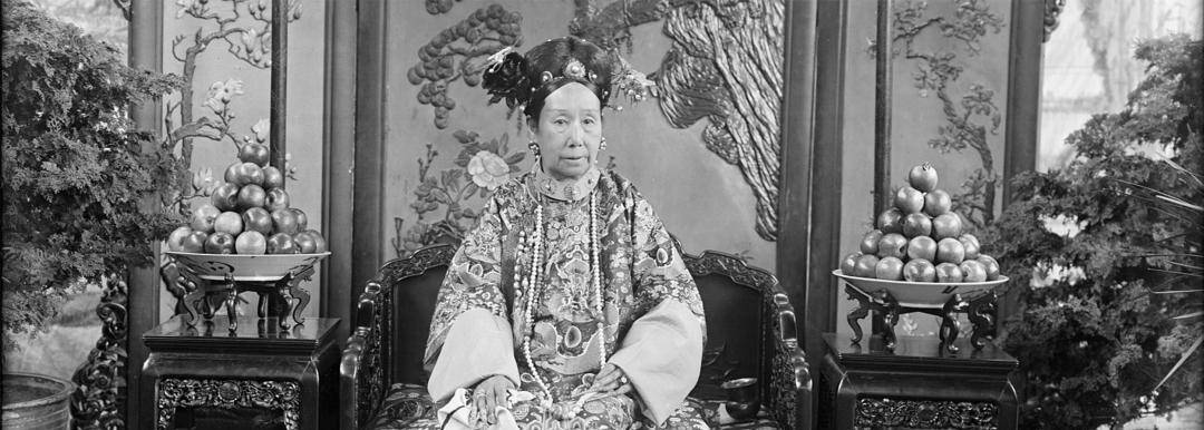 慈禧"真实照片",被美国博物馆收藏至今,她真实相貌其实是这样_咸丰_清