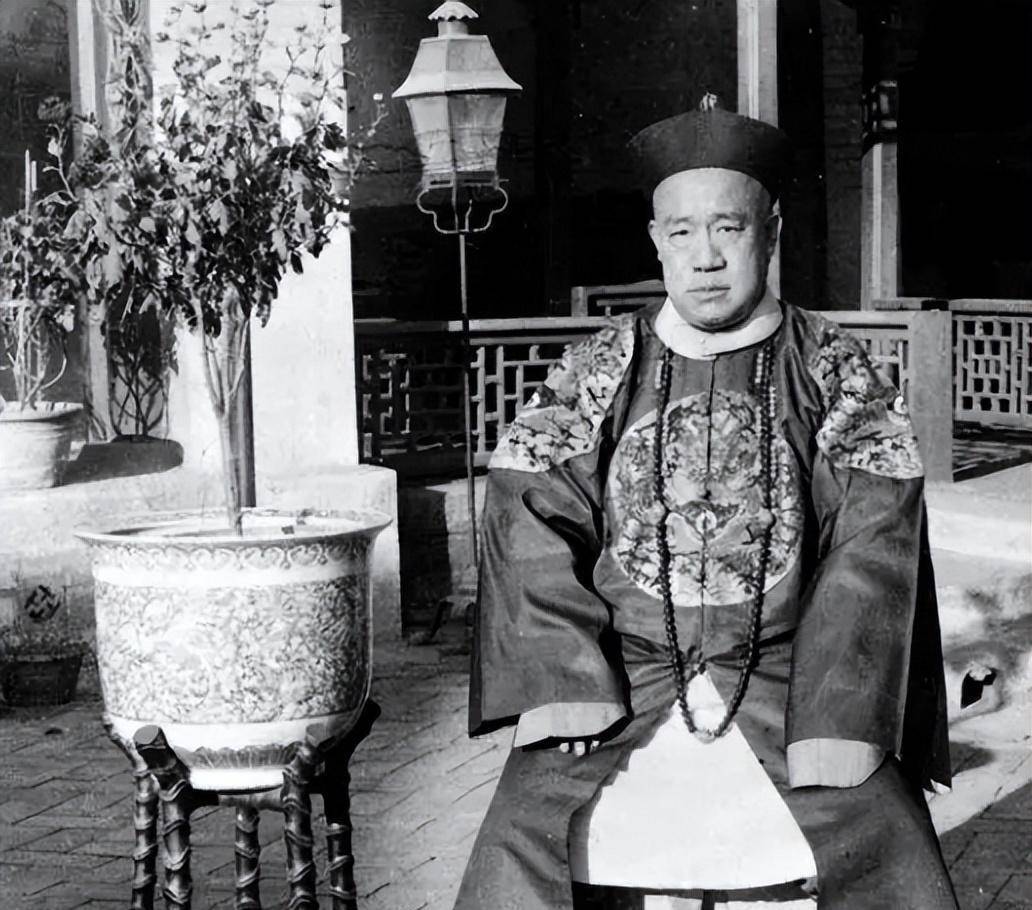 送国外,临终告诫:不准回中国效力,一女儿臭名昭著_善耆_袁世凯_北京