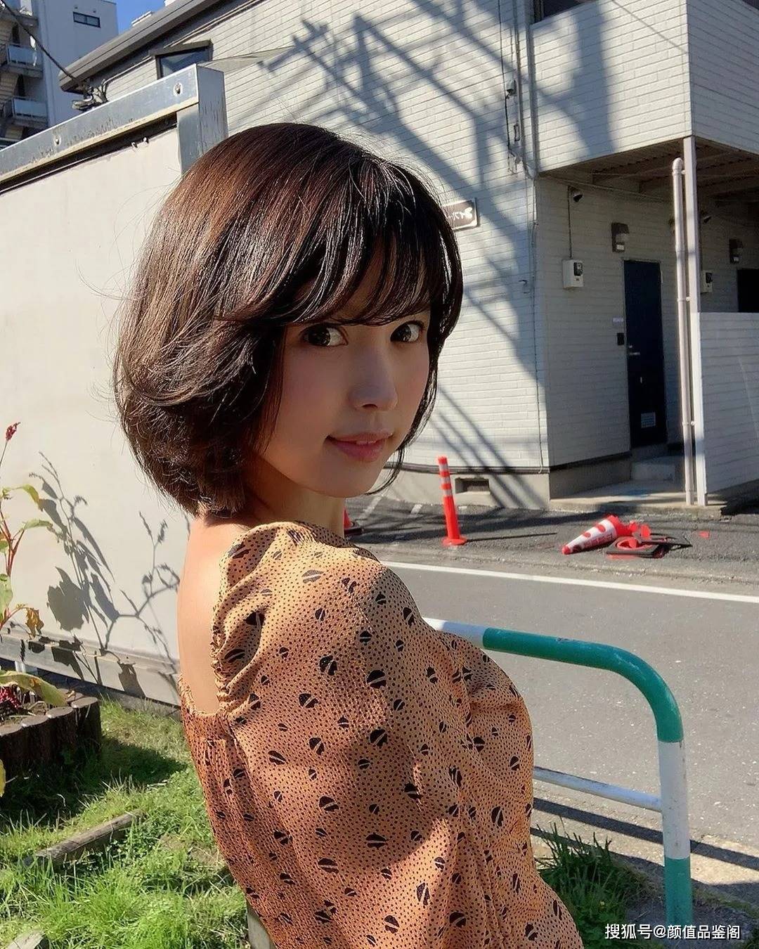 顶不住啊!岛国性感女神葵司写真大赏:清纯俏皮又有成熟女人的韵味