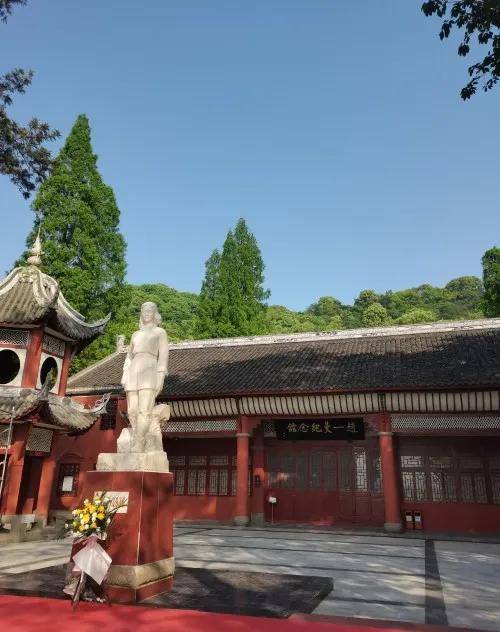 黑山白水,白马红装,青山有幸埋忠骨_赵一曼_日军_宜宾县