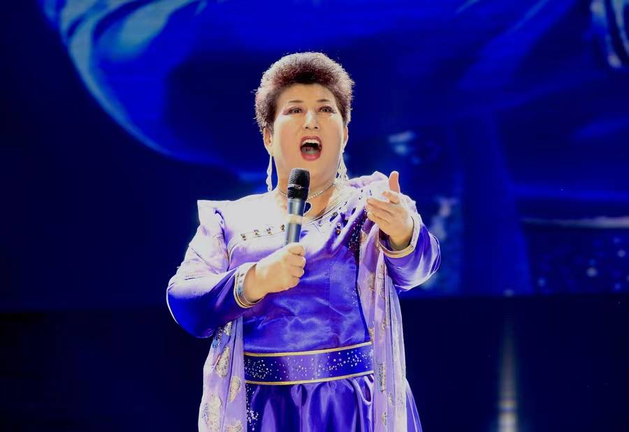 知名歌唱家德德玛去世,享年76岁,腾格尔悲痛悼念_音乐界_歌声_人们