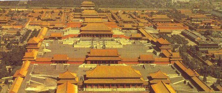 后来出于更大的发展,谋求牢固的控制中原,迁都北京