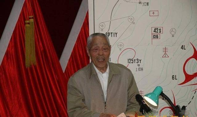 王润成晚年照王润成的大局意识,让笔者想到了《流浪地球2》中的