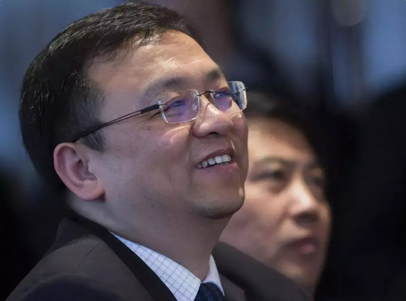 比亚迪创始人王传福:在嫂子帮助下完成学业,成功后回馈嫂子无微不至的