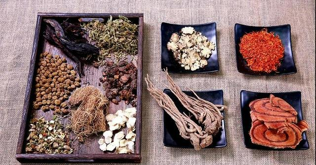 苗药为何能在众多民族医药中脱颖而出?_蚩苗_蚩尤_百草