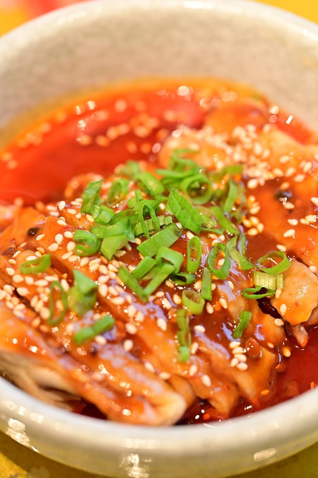 主食我们选择了红糖糍粑,熏肉大饼,榴莲酥,豌豆黄,三鲜水饺,羊肉烧麦