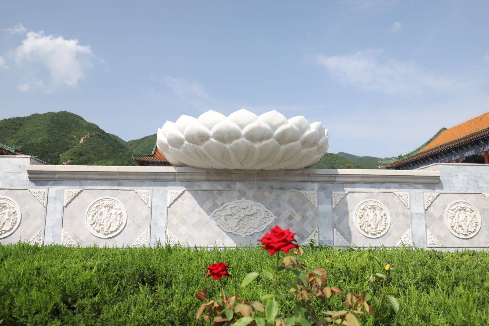 天寿园2024年最新墓地价格是多少?_陵园_京韵_南口