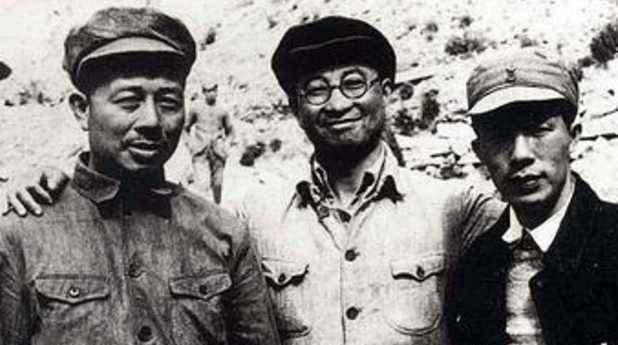 他是黄埔三杰之一,是黄埔众多学生的克星,许多黄埔名将败在他手_陈赓