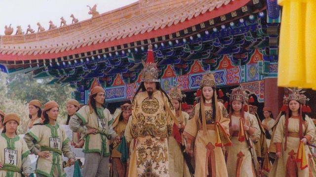 太平天国五王中,石达开的爵号为什么是"翼王"?_丞相_右翼_洪秀全