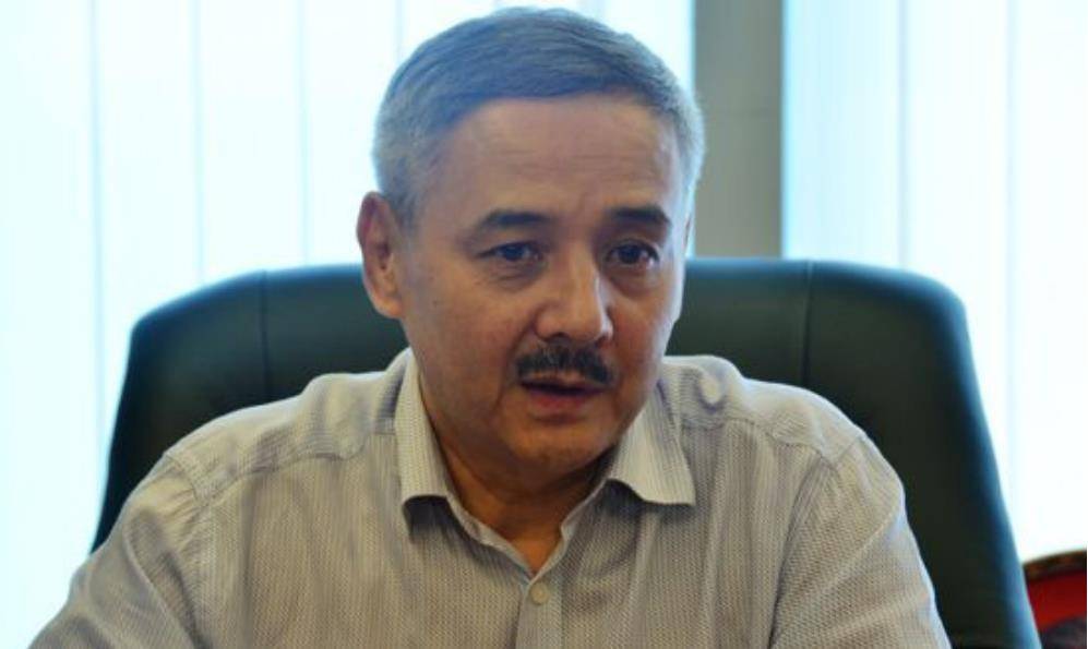 98年,王光美托人带钱去俄罗斯,邀请刘少奇的外国孙子