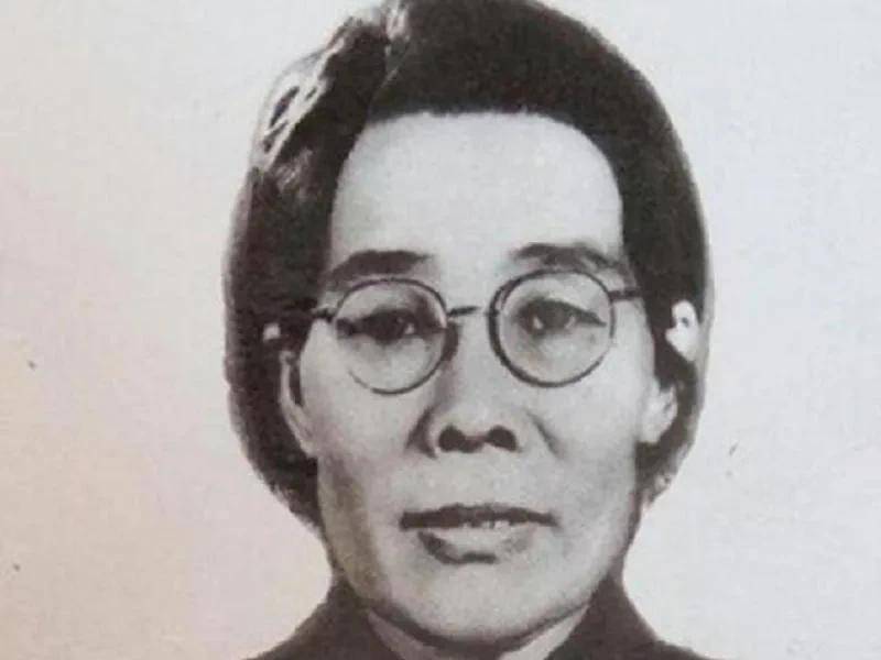 1949年,一妇女拿16两金子找平江县委书记:这是涂正坤