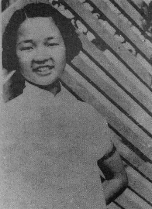 她是《暗算》和《风声》中的原型,牺牲的时候年仅24岁_戴笠_张露萍