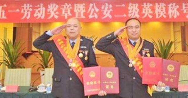 王晓渝和周缙生的都是女儿,女儿们对于父亲的英雄事迹很骄傲自豪,忍不