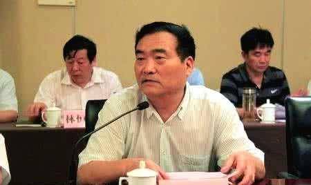 工作_焦守凤_父亲