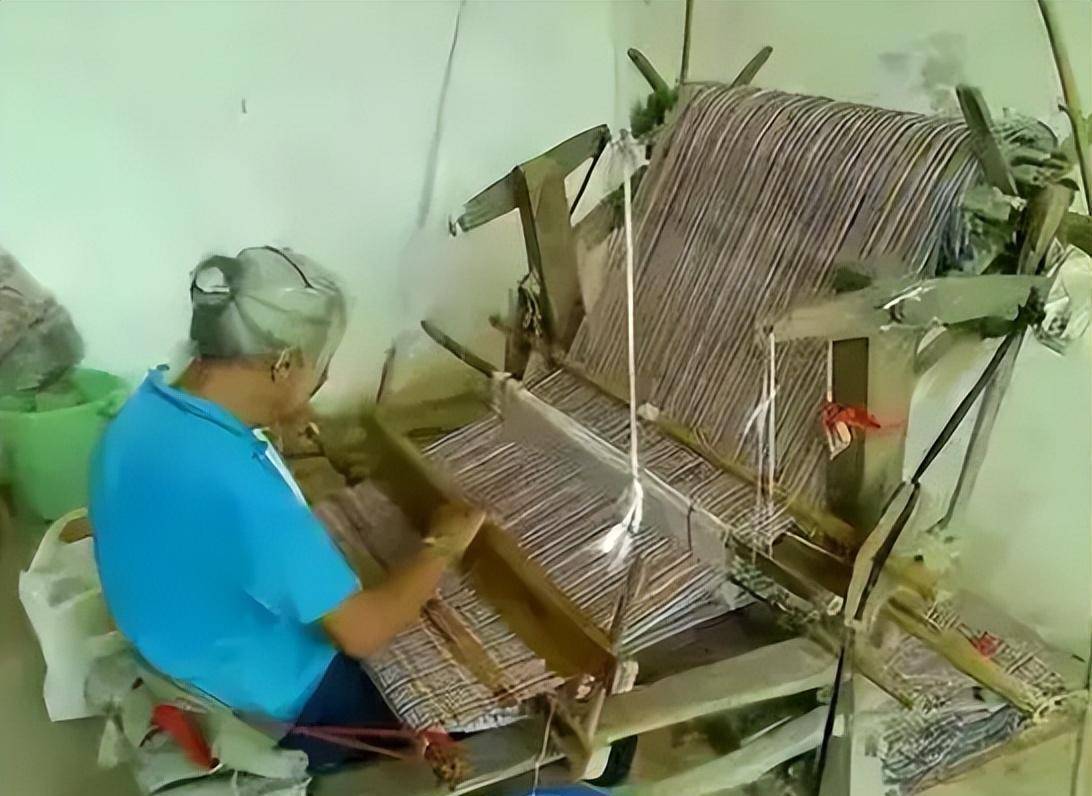 66张图片带你看看,那些即将消失的老物件,满满的都