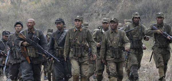 川军排长失踪,妻子寻找六十年,80岁结婚当天,才知他