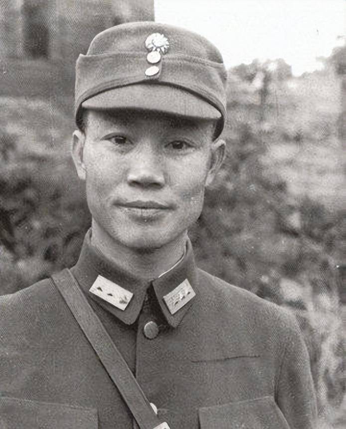 上海抓了个特务,审讯后找到三具尸体,揭开我党传奇