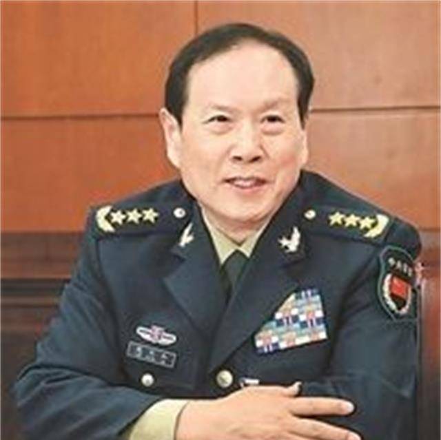 何雪豪:8岁被特招入伍,成为特种兵,学费由国家承担_训练_小雪_算盘