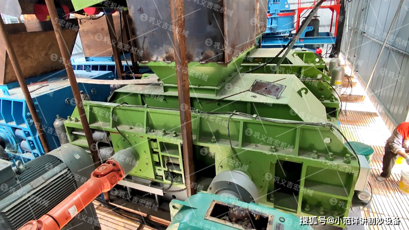 鎏金矿破碎使用液压对辊破碎机是很好的选择!_生产_设备_作业