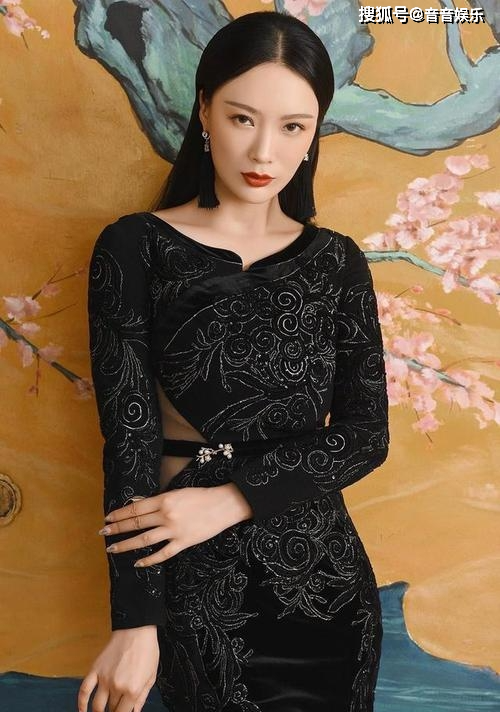 王李丹妮最新写真大曝光,震撼你的视觉!_美的_生活_世界