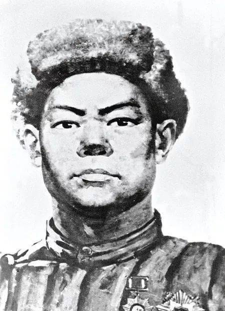 历数那些以身堵枪的"黄式"英雄,黄继光不是第一个堵枪口的战士_徐佳