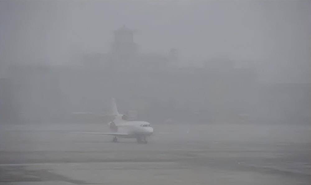 原创回顾2010伊春空难机长任性盲降爆炸后临阵脱逃导致44人遇难